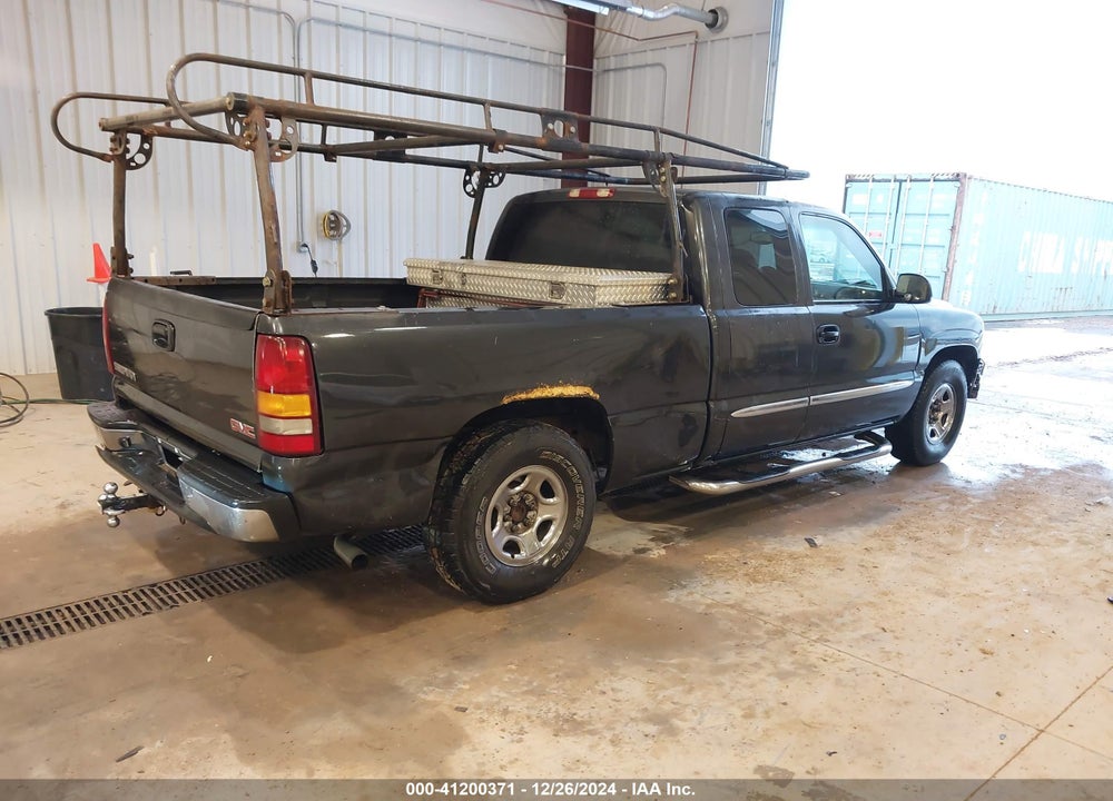 2003 GMC SIERRA 1500 SLE VIN: 2GTEC19V231220184