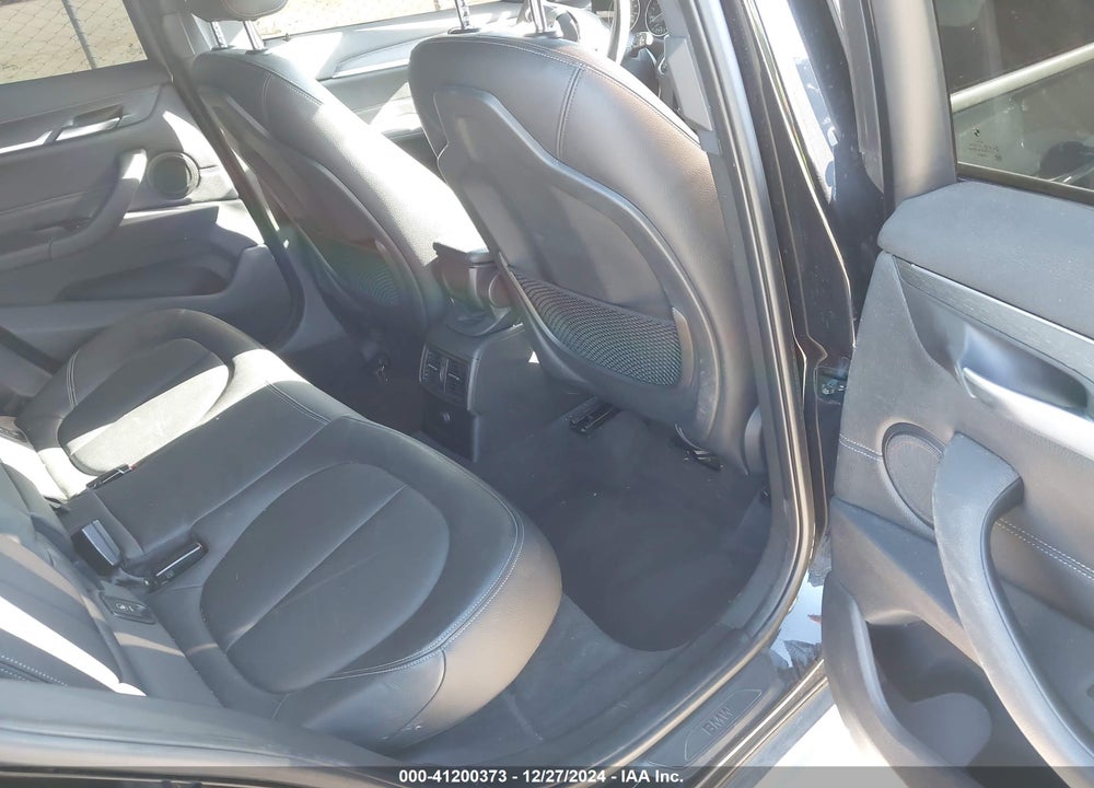 2016 BMW X1 XDRIVE28I VIN: WBXHT3C38G5E47888