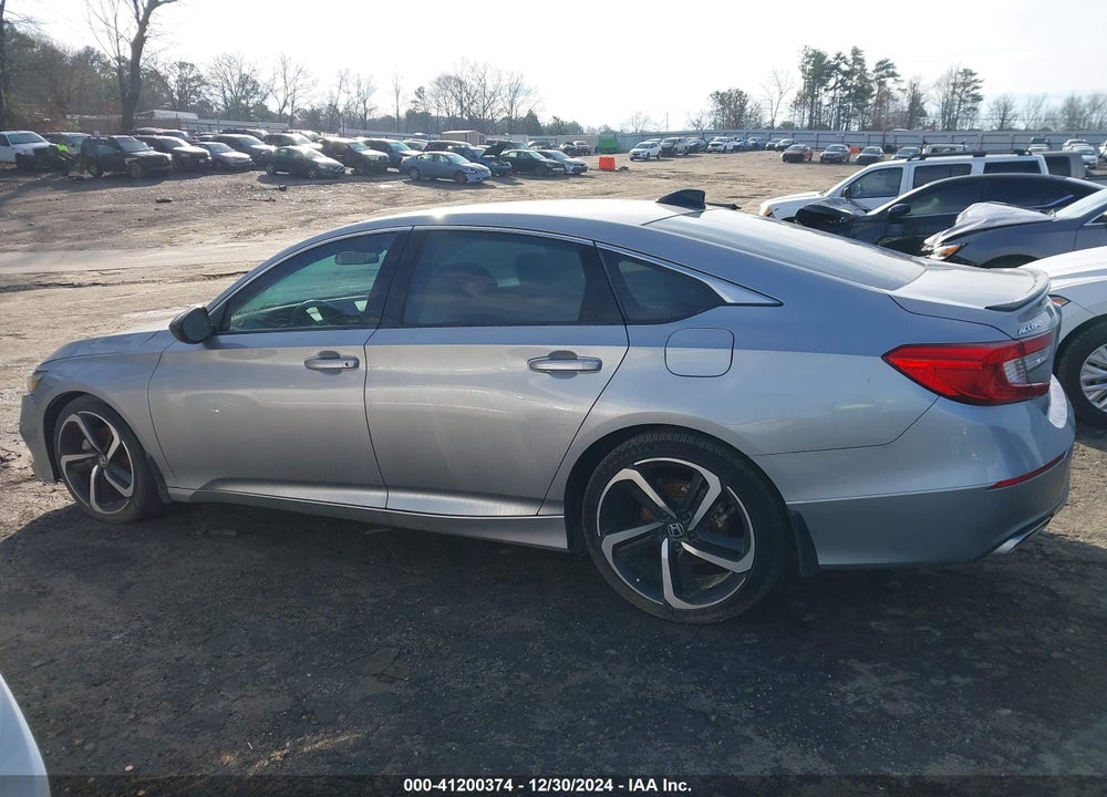 2022 HONDA ACCORD VIN: 1HGCV1F43NA039506