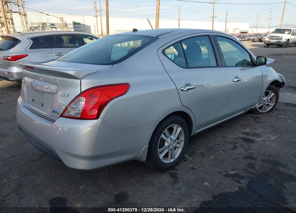 2015 NISSAN VERSA 1.6 SV VIN: 3N1CN7AP5FL928386