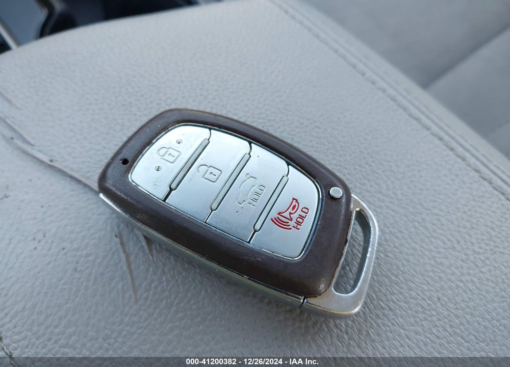 2015 HYUNDAI SONATA SPORT VIN: 5NPE34AF9FH212205