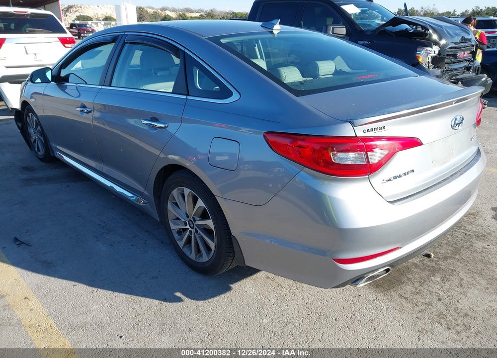 2015 HYUNDAI SONATA SPORT VIN: 5NPE34AF9FH212205