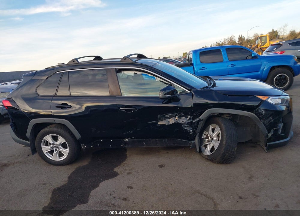 2021 TOYOTA RAV4 XLE VIN: 2T3W1RFV1MC087506