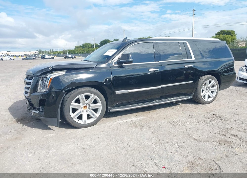 2015 CADILLAC ESCALADE ESV LUXURY VIN: 1GYS3SKJ8FR721022