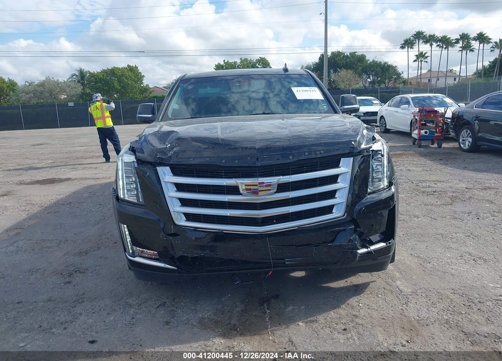 2015 CADILLAC ESCALADE ESV LUXURY VIN: 1GYS3SKJ8FR721022