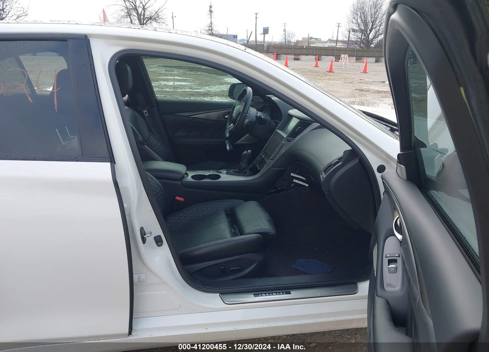 2018 INFINITI Q50 VIN: JN1FV7ARXJM481860