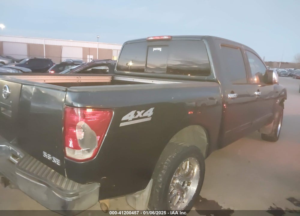 2004 NISSAN TITAN SE VIN: 1N6AA07B84N511373