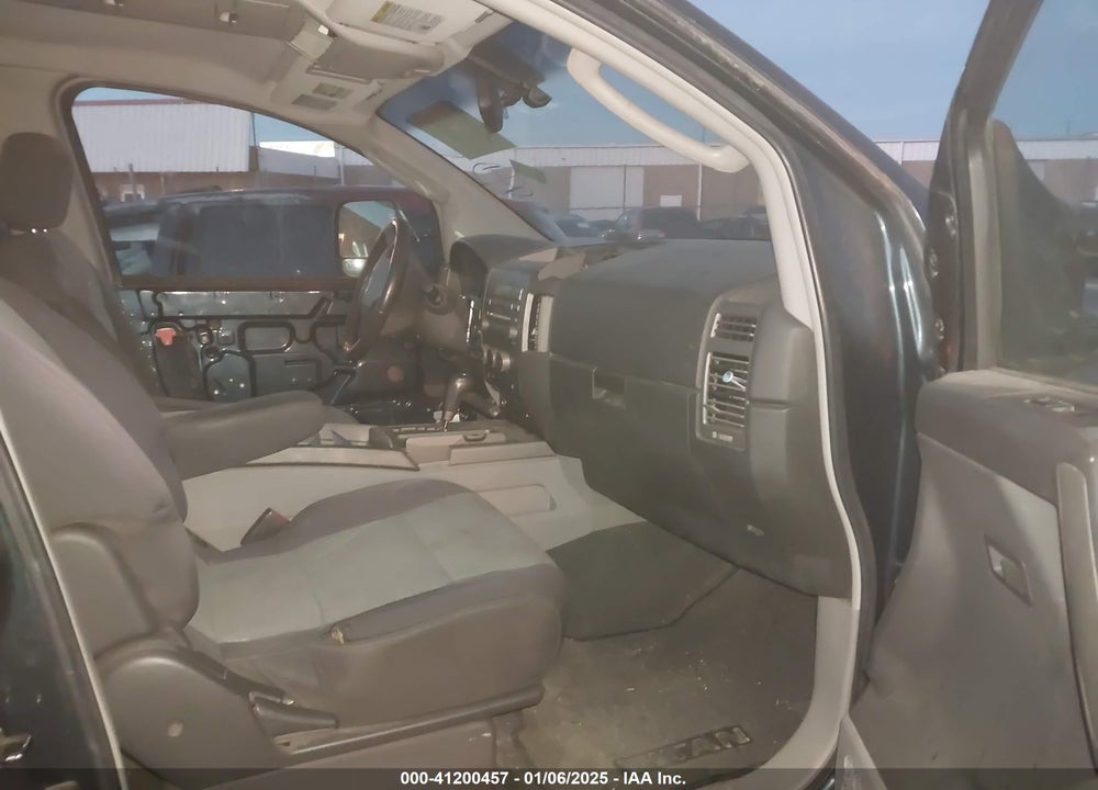2004 NISSAN TITAN SE VIN: 1N6AA07B84N511373