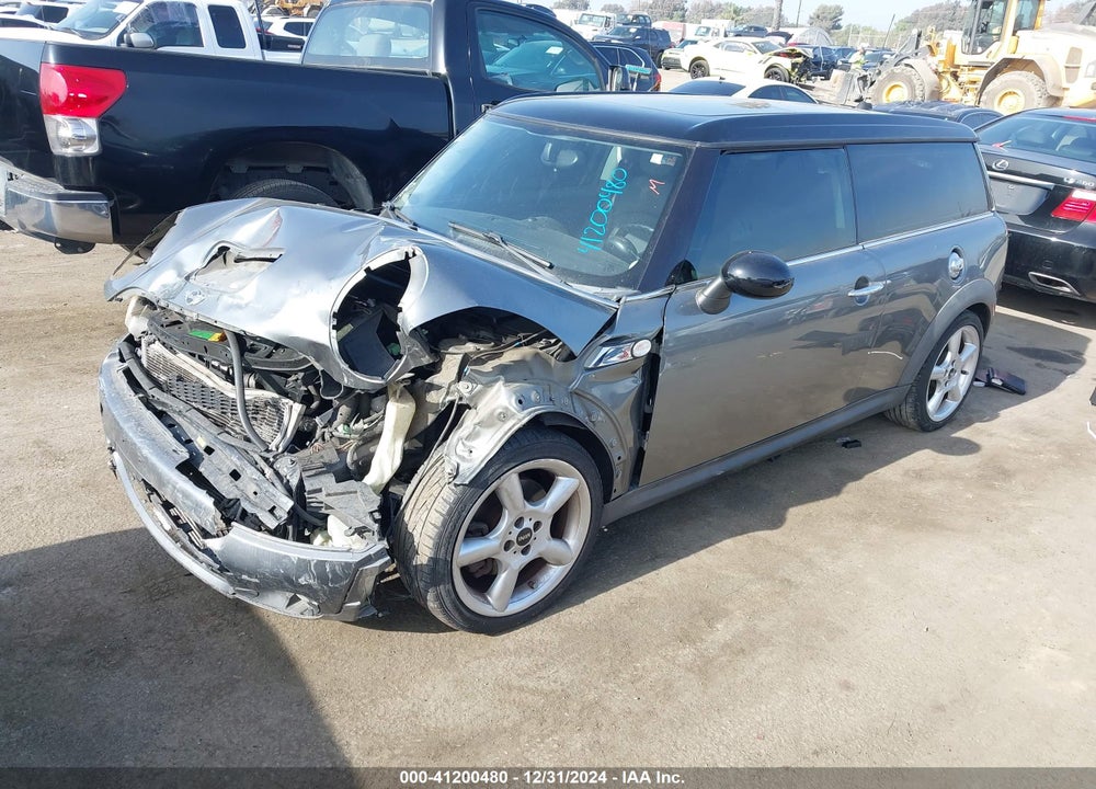 2008 MINI COOPER S CLUBMAN VIN: WMWMM335X8TP88002