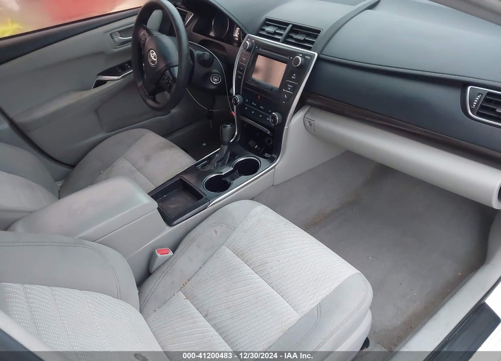 2017 TOYOTA CAMRY VIN: 4T1BF1FK8HU324075
