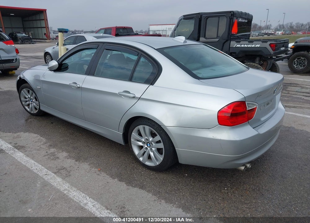 2007 BMW 328I VIN: WBAVA33587KX73340