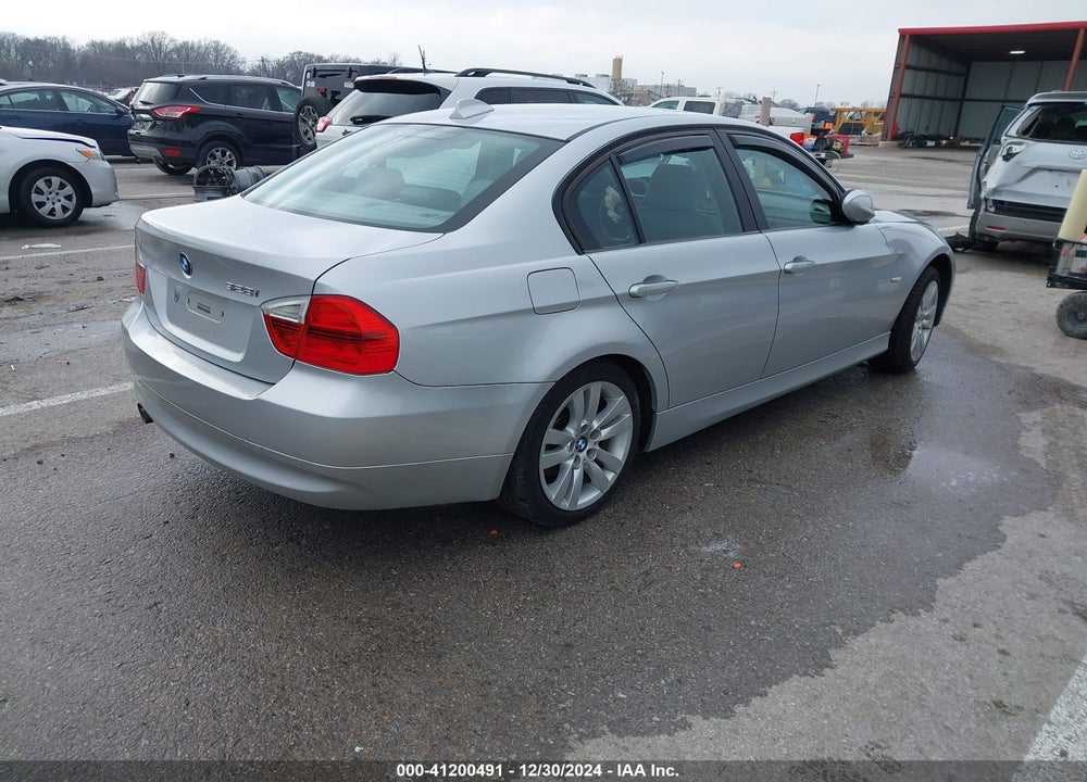 2007 BMW 328I VIN: WBAVA33587KX73340