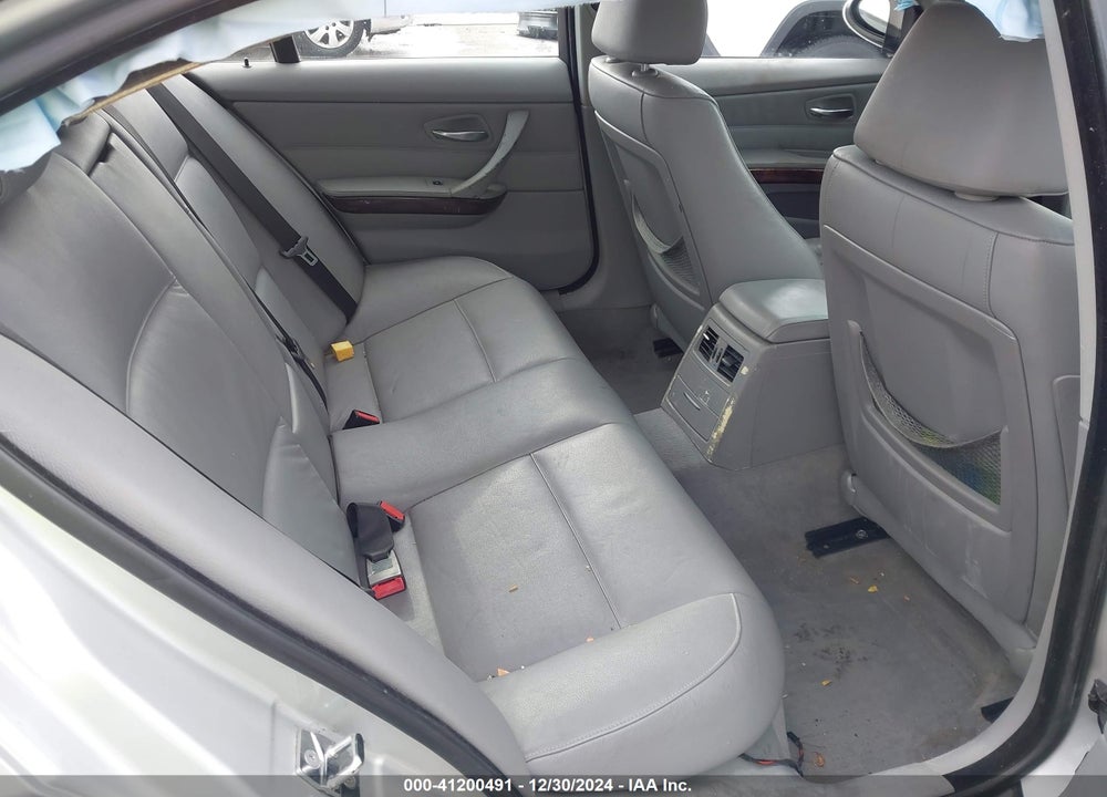 2007 BMW 328I VIN: WBAVA33587KX73340