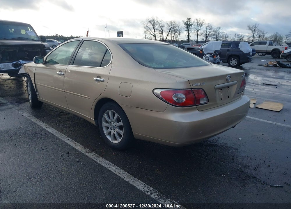 2002 LEXUS ES 300 VIN: JTHBF30G220046047