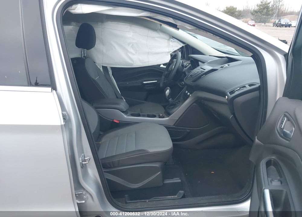 2015 FORD ESCAPE SE VIN: 1FMCU9G96FUB18366