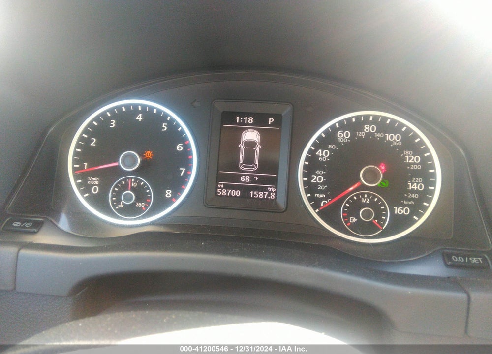 2016 VOLKSWAGEN TIGUAN S VIN: WVGAV7AX7GW603072
