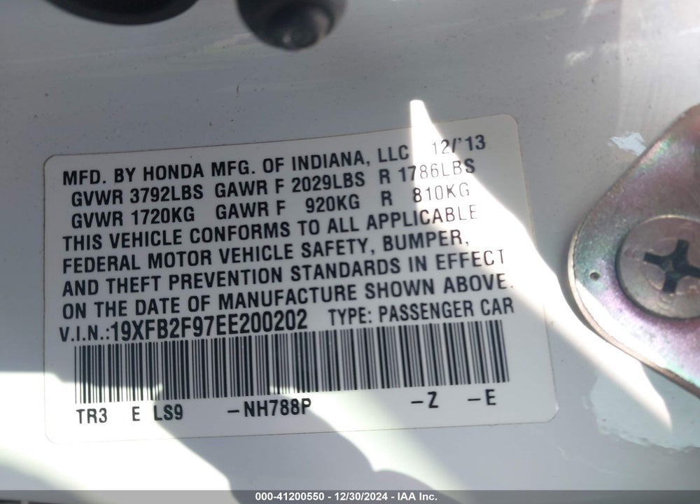 2014 HONDA CIVIC VIN: 19XFB2F97EE200202