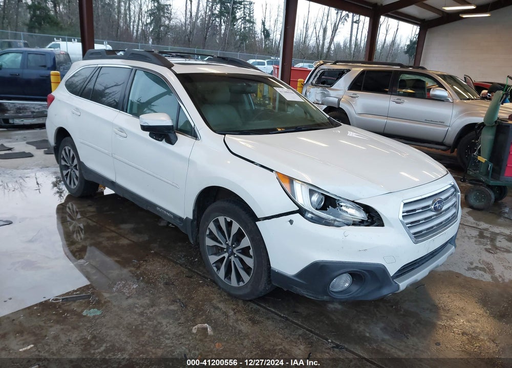 2017 SUBARU OUTBACK 3.6R LIMITED VIN: 4S4BSEKC6H3310375
