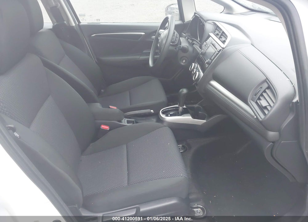 2020 HONDA FIT LX VIN: 3HGGK5H42LM707648