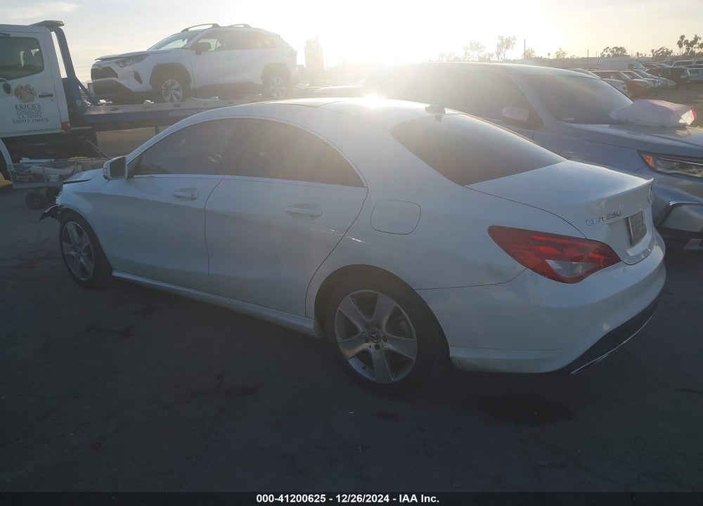 2018 MERCEDES-BENZ CLA 250 VIN: WDDSJ4EB1JN561132