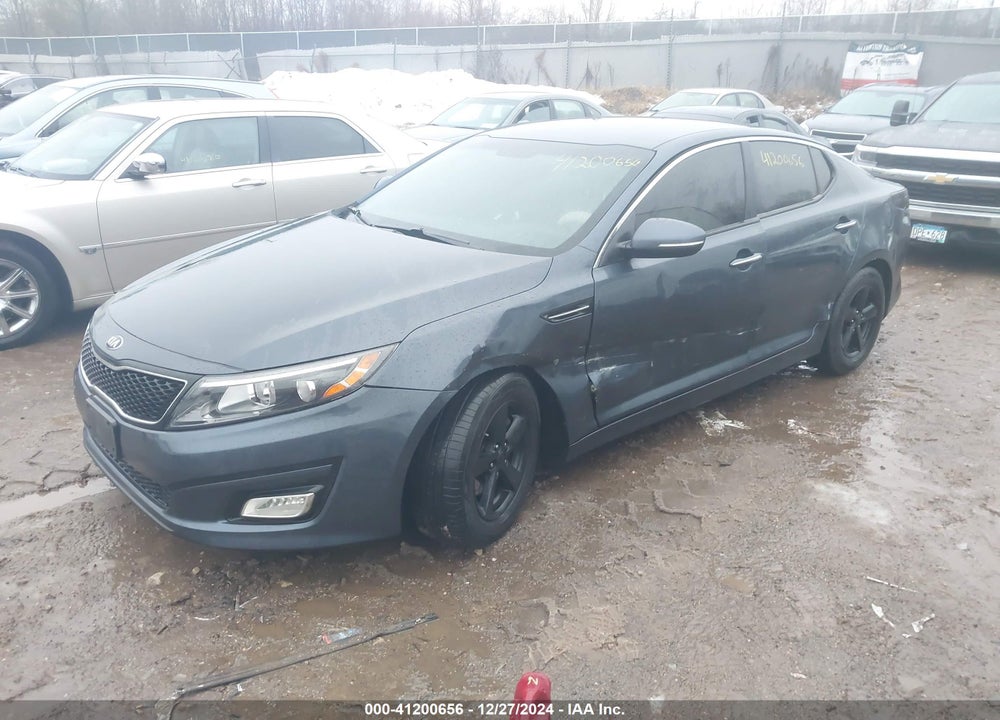 2015 KIA OPTIMA VIN: KNAGM4A70F5558686