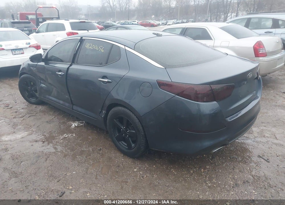 2015 KIA OPTIMA VIN: KNAGM4A70F5558686