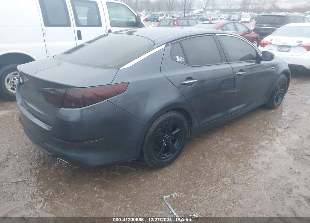 2015 KIA OPTIMA VIN: KNAGM4A70F5558686