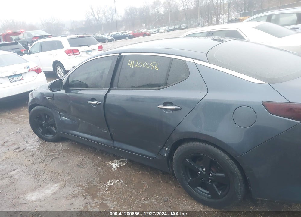 2015 KIA OPTIMA VIN: KNAGM4A70F5558686
