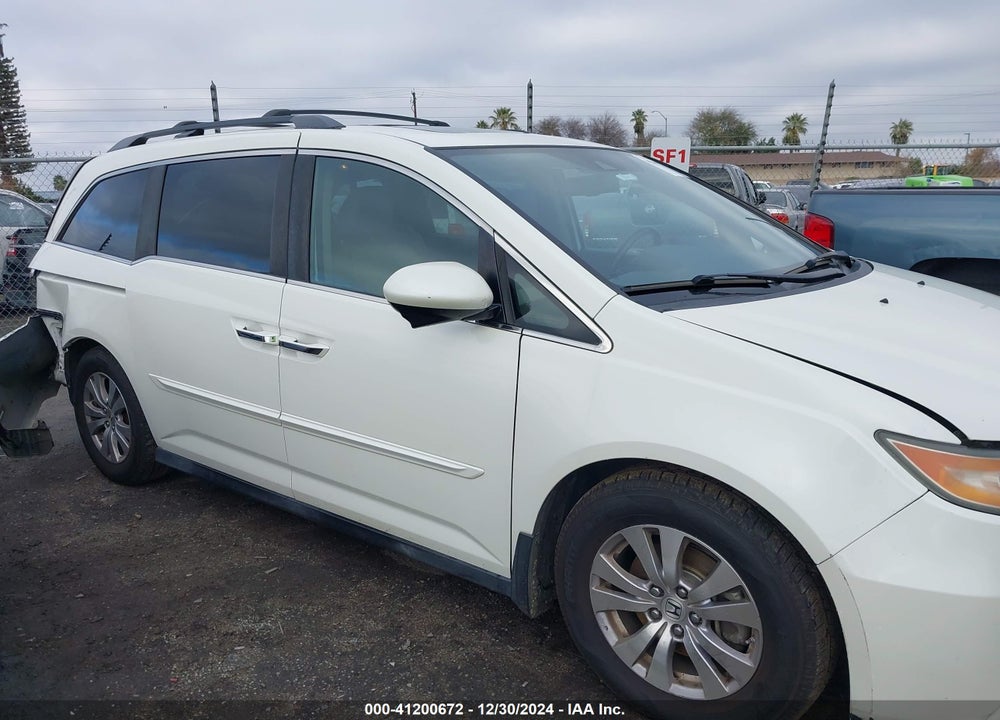2015 HONDA ODYSSEY EX-L VIN: 5FNRL5H67FB029512