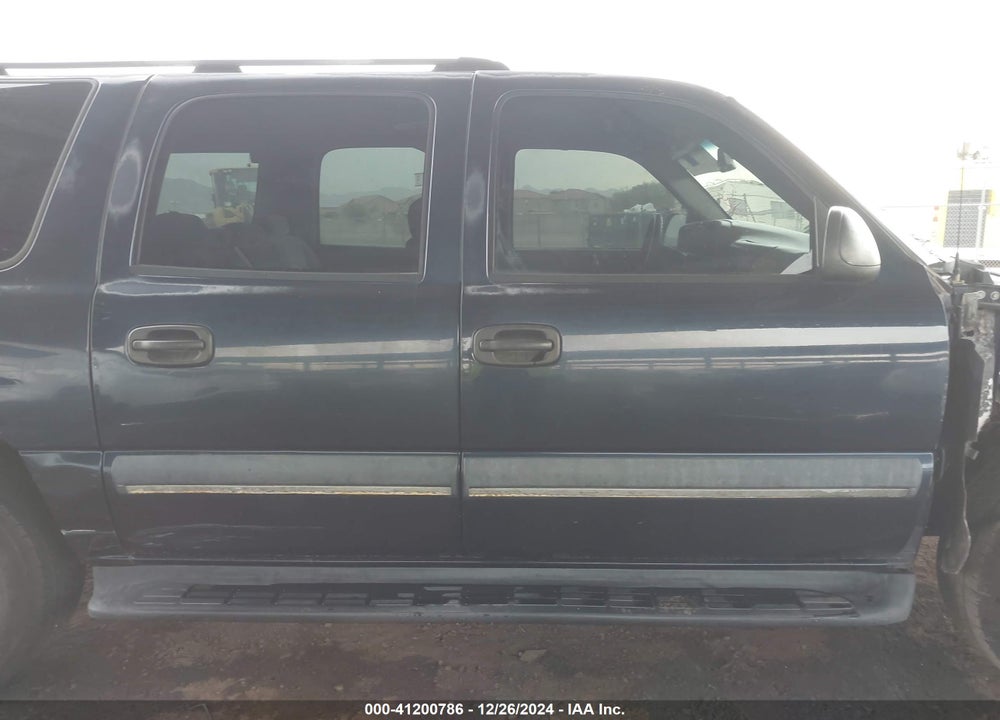 2004 CHEVROLET SUBURBAN 1500 LS VIN: 1GNEC16Z34J133058