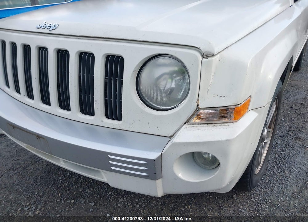2007 JEEP PATRIOT LIMITED VIN: 1J8FF48W27D316472