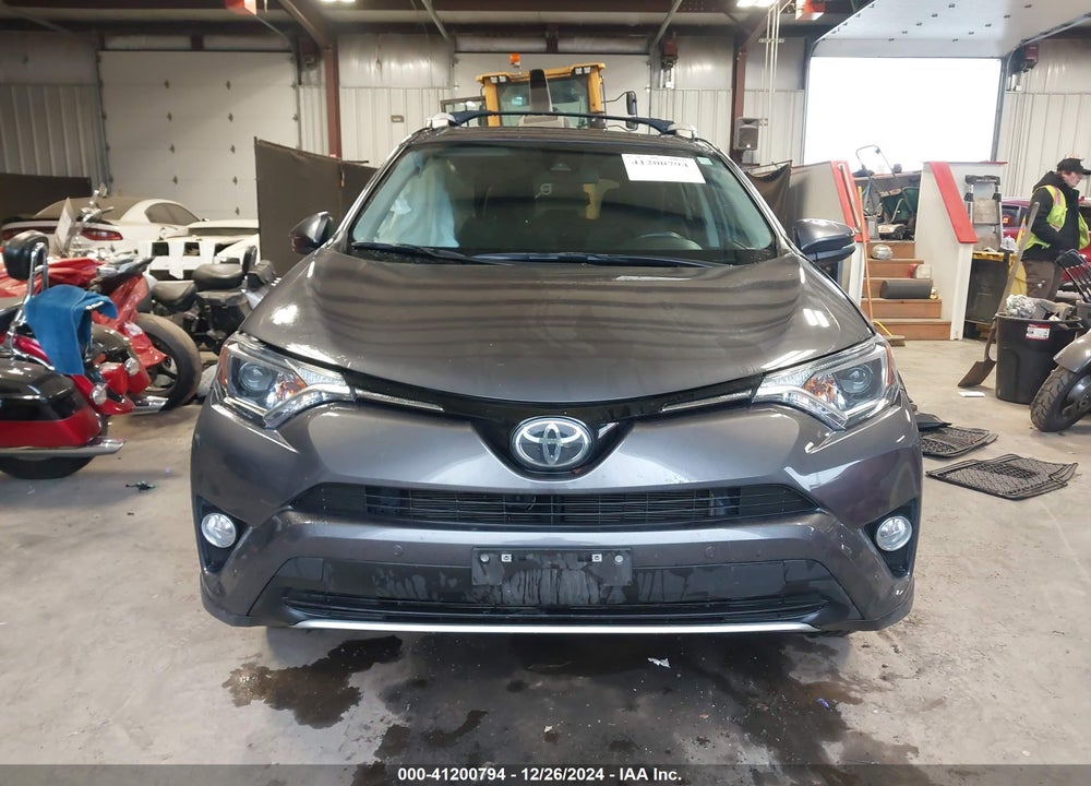 2016 TOYOTA RAV4 XLE VIN: 2T3RFREV5GW533000