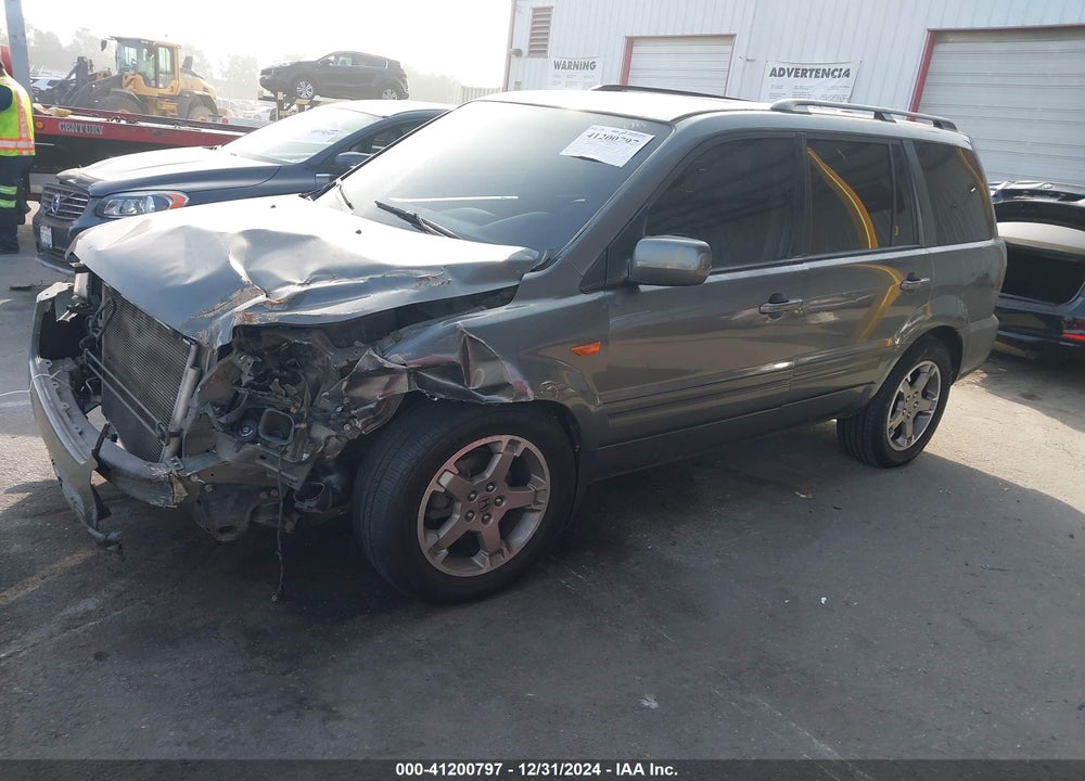 2007 HONDA PILOT EX-L VIN: 5FNYF28797B005725