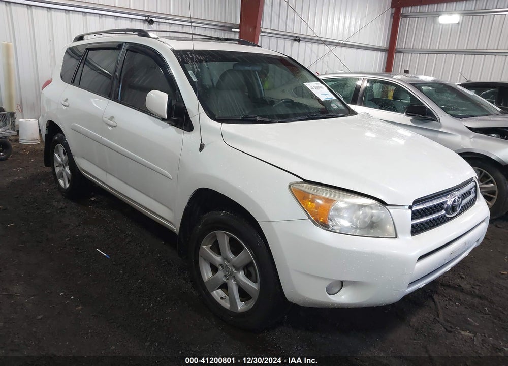 2008 TOYOTA RAV4 LIMITED V6 VIN: JTMBK31V185045381