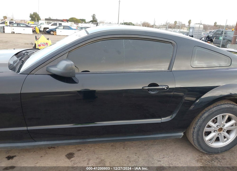 2006 FORD MUSTANG V6 VIN: 1ZVHT80N465118548