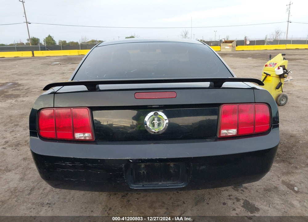 2006 FORD MUSTANG V6 VIN: 1ZVHT80N465118548