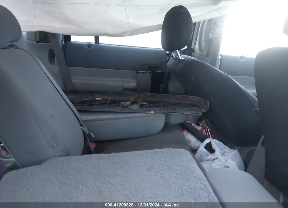 2008 DODGE DURANGO SXT VIN: 1D8HB38N08F141191