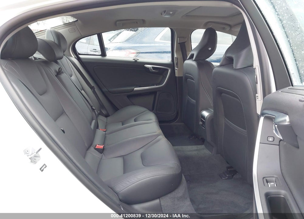 2017 VOLVO S60 INSCRIPTION T5 PLATINUM VIN: LYV402TM2HB196341