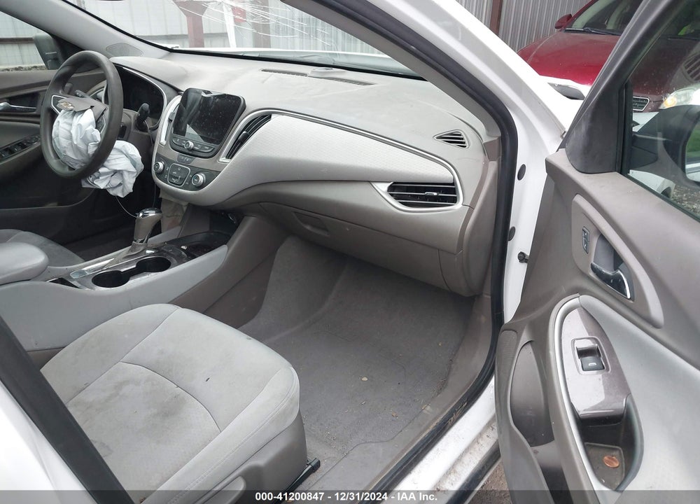 2020 CHEVROLET MALIBU VIN: 1G1ZB5ST5LF000852