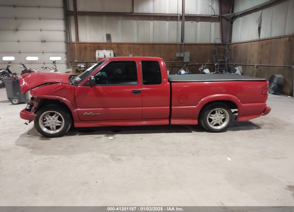2000 CHEVROLET S-10 LS VIN: 1GCCS1951Y8217095