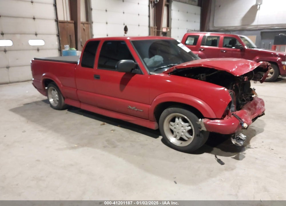 2000 CHEVROLET S-10 LS VIN: 1GCCS1951Y8217095