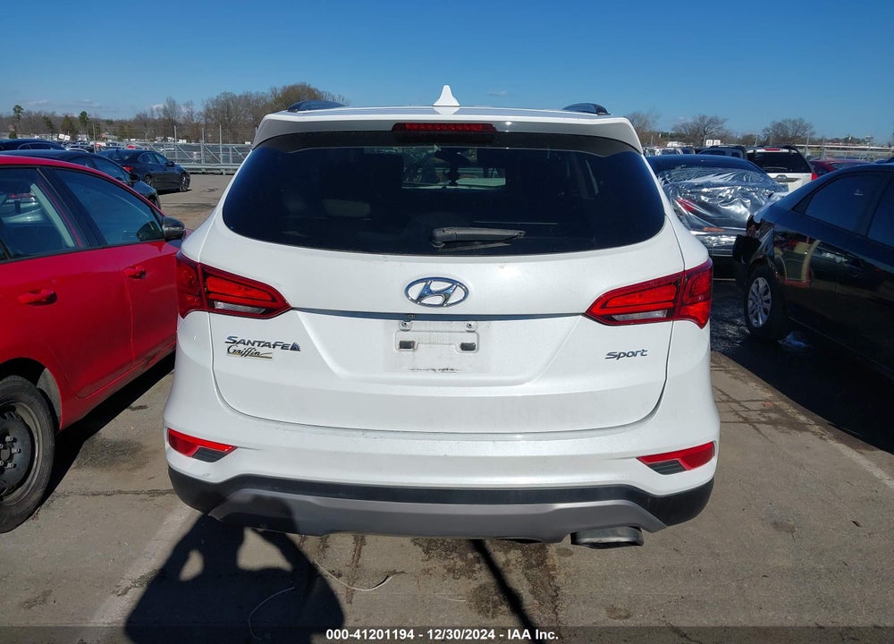2017 HYUNDAI SANTA FE SPORT 2.4L VIN: 5NMZU3LB8HH010930