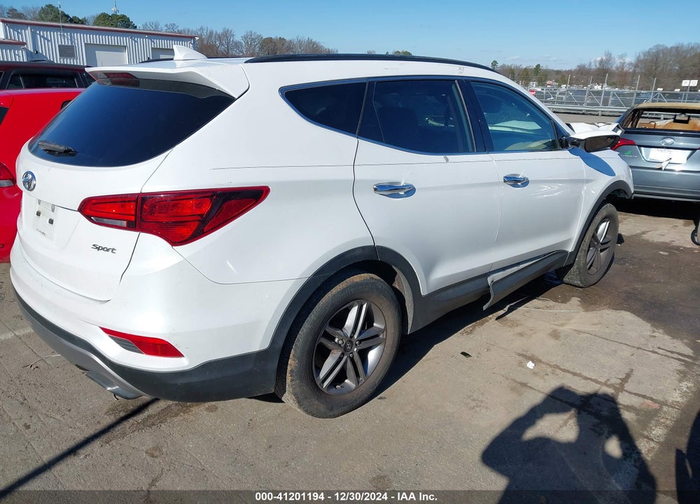 2017 HYUNDAI SANTA FE SPORT 2.4L VIN: 5NMZU3LB8HH010930