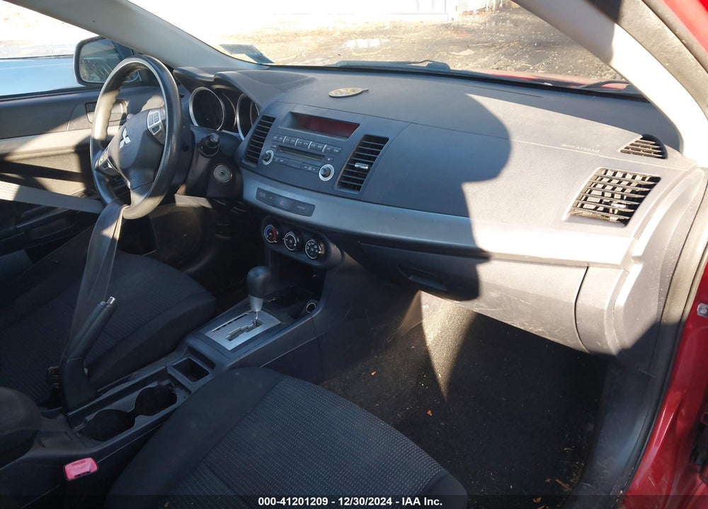 2011 MITSUBISHI LANCER VIN: JA32U2FU1BU010596