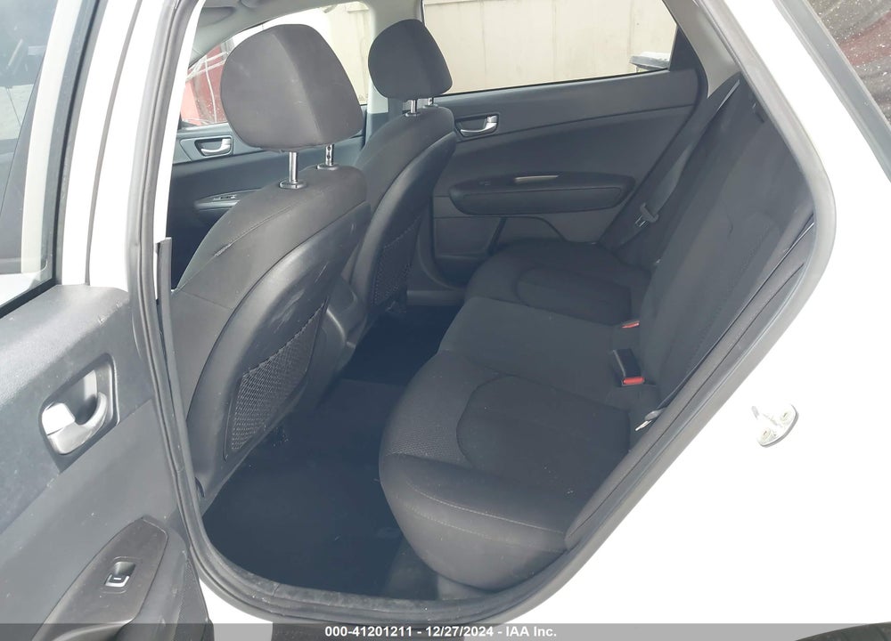 2020 KIA OPTIMA VIN: 5XXGT4L31LG427080