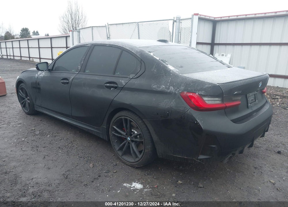 2024 BMW 330XI VIN: 3MW89FF05R8E82984