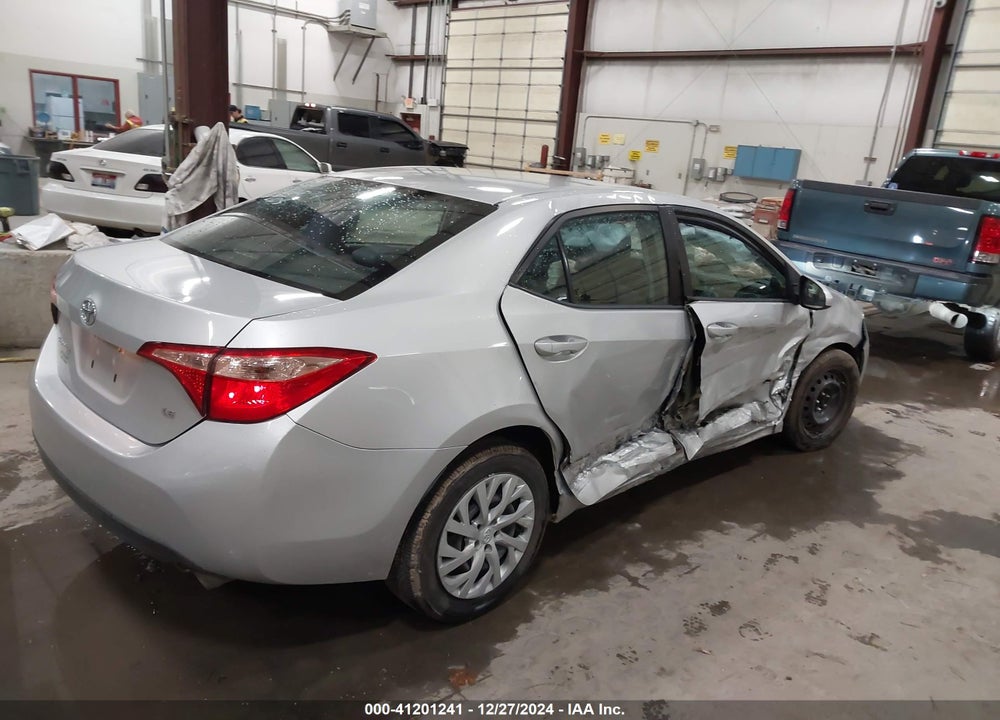 2019 TOYOTA COROLLA LE VIN: 5YFBURHE0KP899744