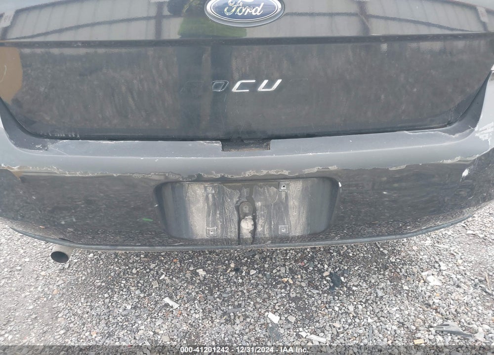 2011 FORD FOCUS S VIN: 1FAHP3EN4BW120152