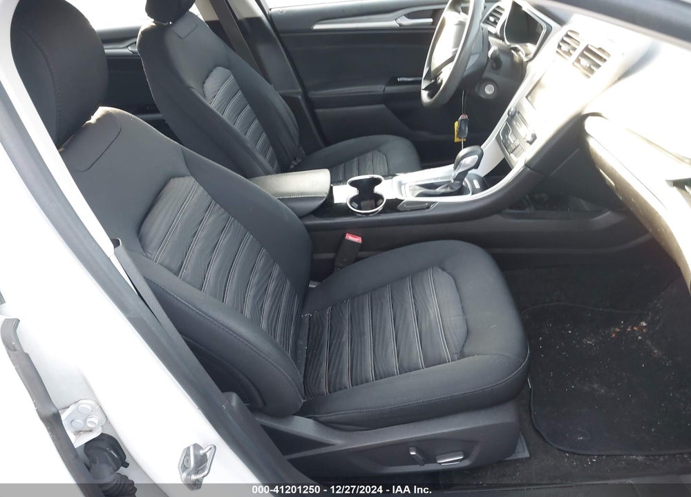 2016 FORD FUSION VIN: 3FA6P0H76GR294981