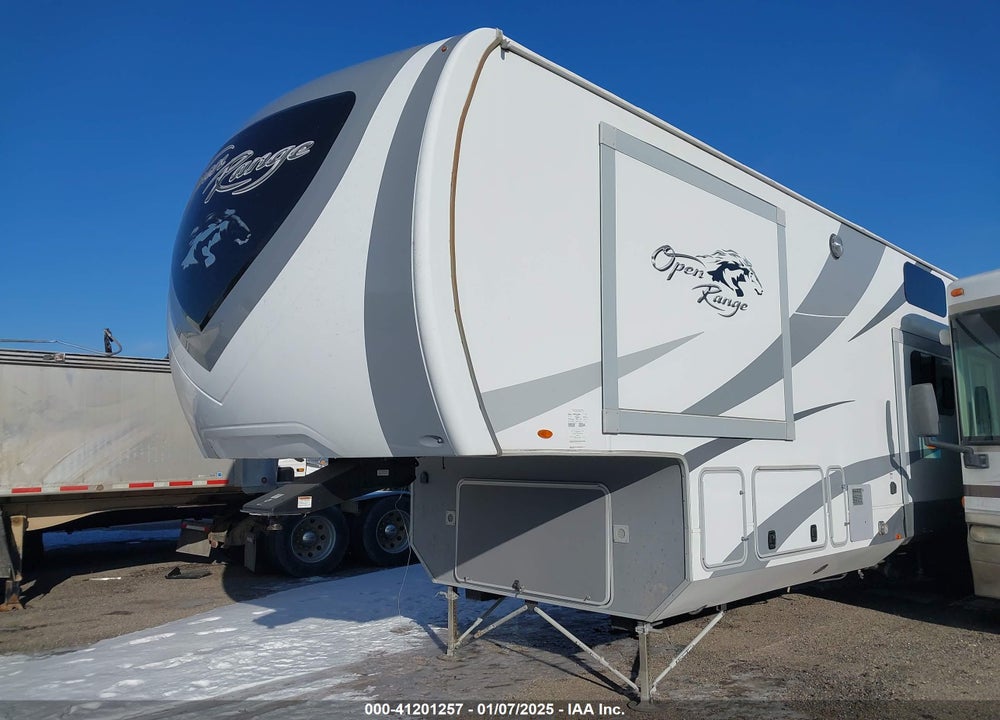 2019 OPEN RANGE 5TH WHEEL TRAVEL TRAILER VIN: 58TCH0BV0K3BD3111